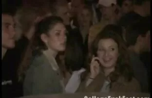 A os melhores filme pornô de 2020 Jennifer tem duas pilas.
