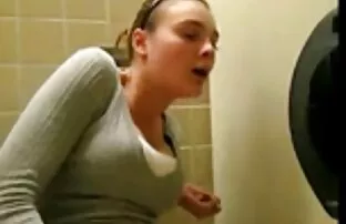 Uma pila enorme bateu x vídeos filme pornô num rabo minúsculo