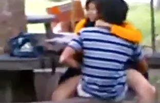 Uma grande e rude teenie com a rata filme pornô só gordinha esmagada.