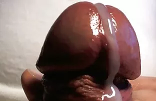 A bater-lhe filme pornô com artista no rabo apertado pela amiga com Mamas grandes.