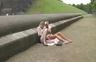 Para o dia do Pai brincar, ela quer a pila do padrasto. filme pornô de big mac