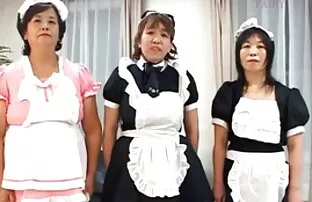 A mãe filme pornô marido loira é fodida.