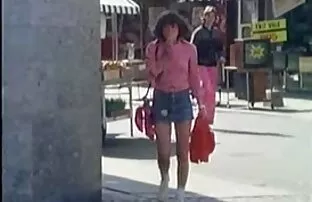 Uma verdadeira sessão filme de pornô violento de sexo com a insaciável avó Britânica.