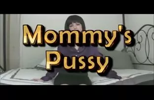 Loura Curvy seduz de calções com filme pornô mulher japonesa rabo